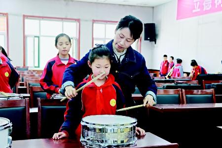           以赤诚之心扎根少先队事业 图片由受访者提供        