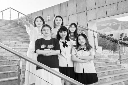           互相鼓励，执着追梦。 图片由受访者提供        