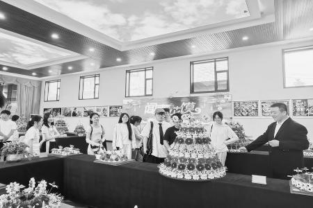          参观学习 图片由团闻喜县委提供        