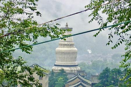           五台山 本报记者 任小芳 摄        