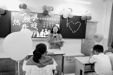          刘宁扎根乡村，服务基层。 图片由受访者提供        