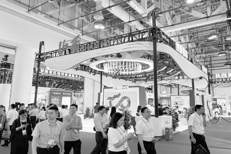           山西向海内外嘉宾全面呈现产业结构优化与科技创新深度融合的全新风貌        