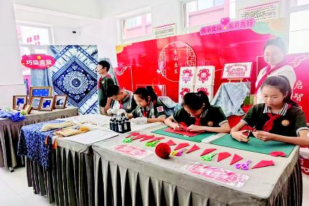           图片由太原市小店区少工委提供        