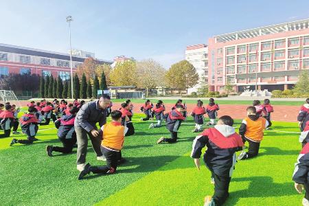 书写体育育人的初心答卷 图片由受访者提供