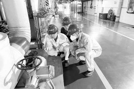 青年突击队冲锋在前，彰显青年本色。 图片由受访集体提供