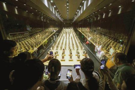 大同市博物馆司马金龙俑阵