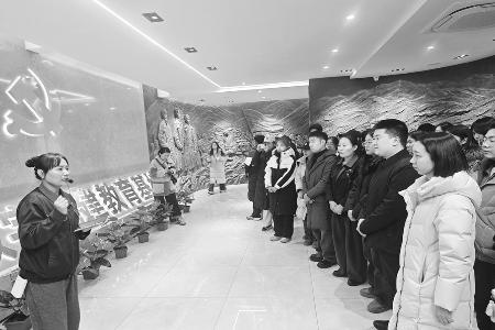 青春赴基层，实践显担当。