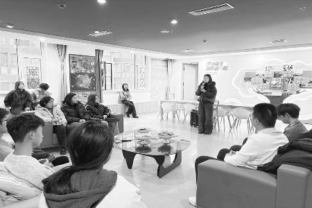 返乡大学生各抒己见助力家乡发展 图片由团昔阳县委提供