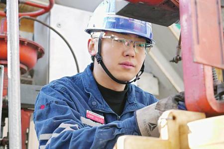 以实干为笔、以担当为墨。 田宇翔 摄