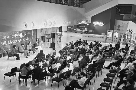 主演与观众和舞剧爱好者面对面交流 图片由山西大剧院提供