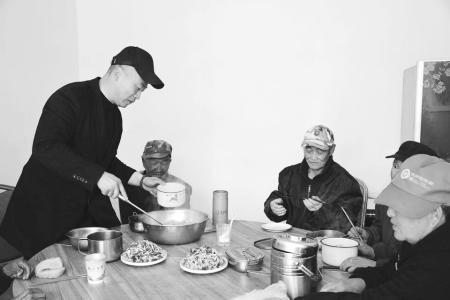 乡村爱心食堂守护幸福晚年 图片由受访者提供