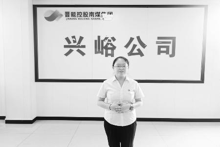 改变模式实现政策有温度、关怀有力度。 本报记者 孟存田 摄