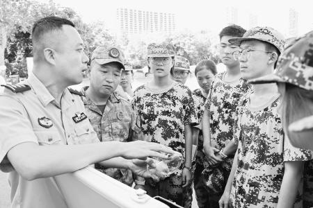 活动为师生送上别开生面的“开学第一课”