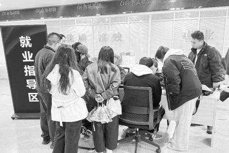 精细化就业服务获求职者广泛好评 图片由太原市公共就业服务中心提供